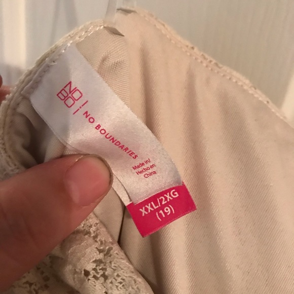 Strapless Maxi Dress with back cutout - Picture 3 of 3